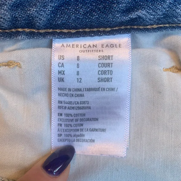 Super Distressed Mom Jean - Image 4