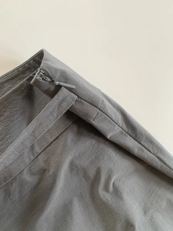 MNG By Mango Women’s Large Self Belt Side Zip Wide Leg Gray Trousers Dress Pants - Image 4