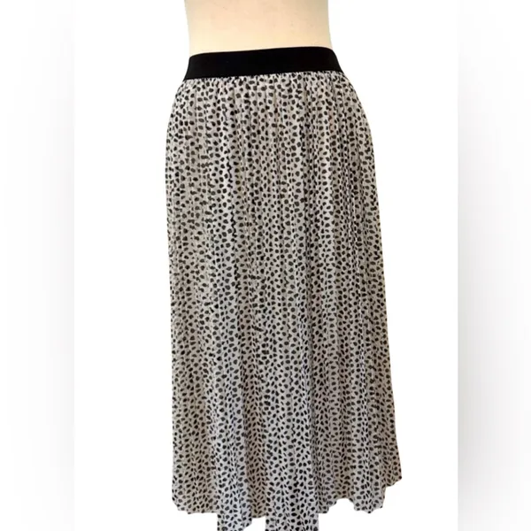 Rachel Zoe Black and White leopard print Skirt sz L - Image 2