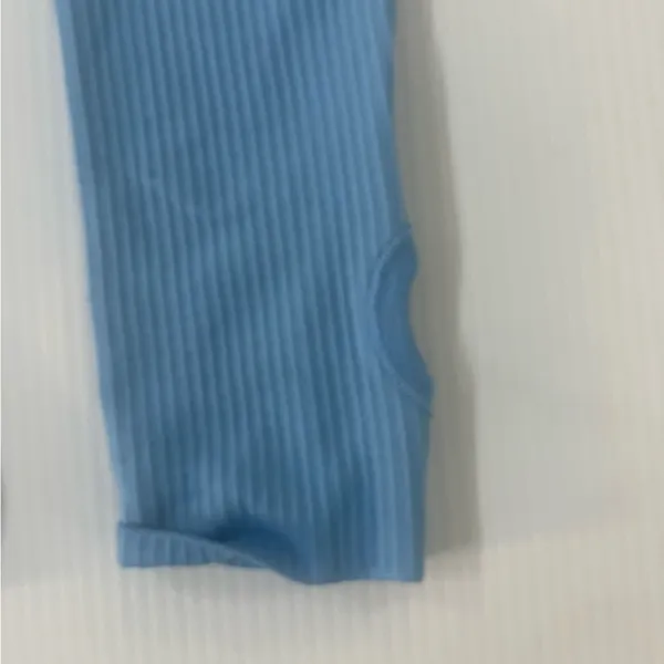Women’s Lululemon light blue long Sleve - Image 10