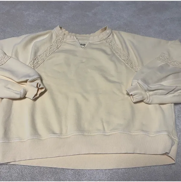 Aerie Hey Crochet Yellow Sweatshirt - Image 3