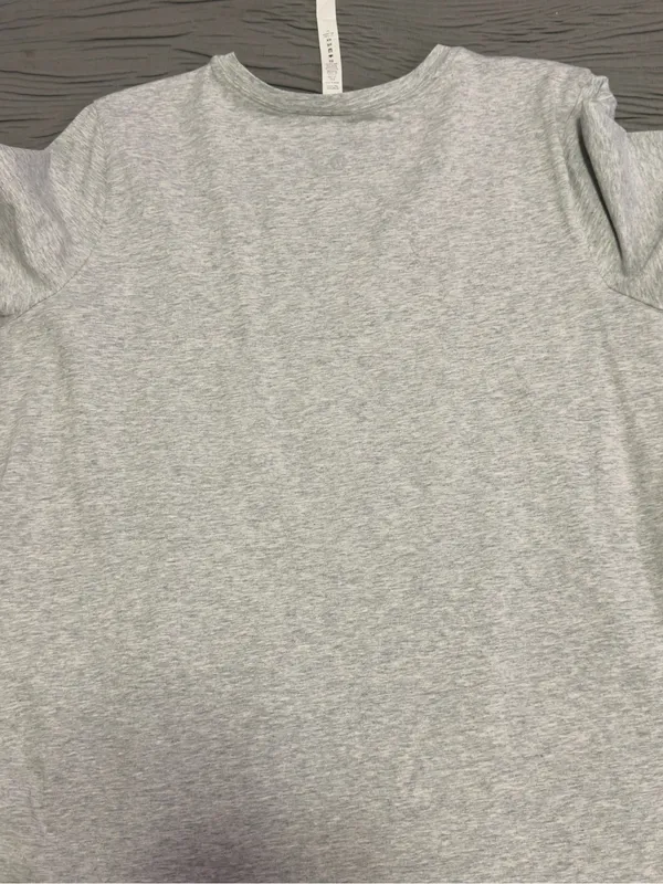 lululemon athletica Light Gray Heather Short Sleeve Tee - Image 3