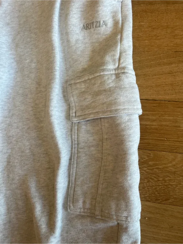 Aritzia Cozy Sweatfleece Sweatpants - Image 5