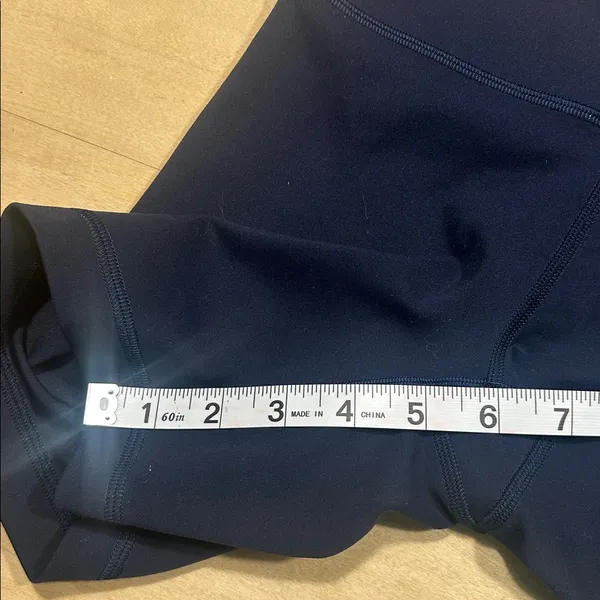 Lululemon Wunder Train High-Rise Short Sz 4 - Image 11