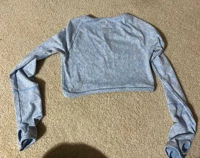 Gymshark Cropped Long Sleeve - Image 2
