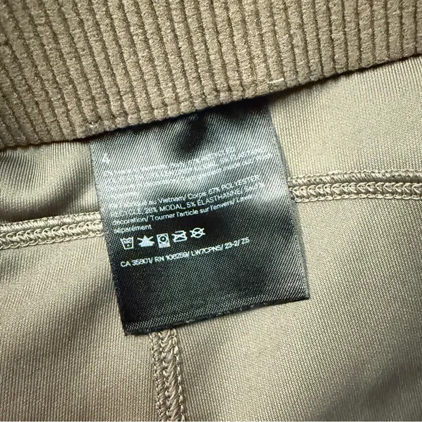 Lululemon Ribbed Softstreme High-Rise Short 2" in Nomad Women’s Size 4 Shorts - Image 8