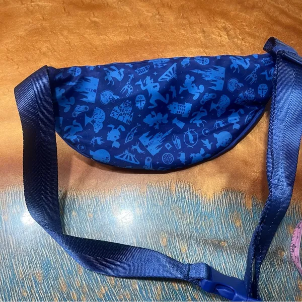 Disney World 50th Anniversary Blue Graphci Waist Bag Fanny pack adjustable - Image 8