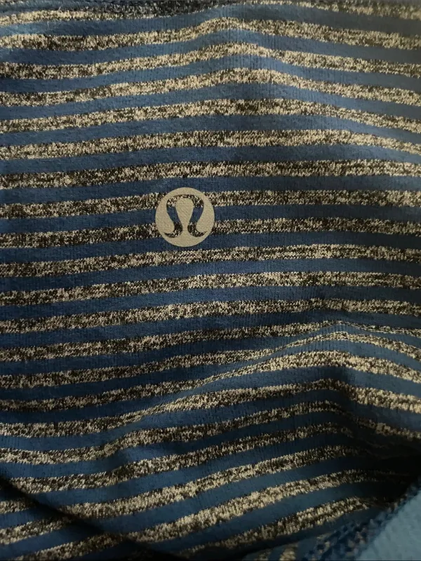 Lululemon Run: Ice Queen Long Sleeve Women’s Blue Performance Top Size 6 - Image 5