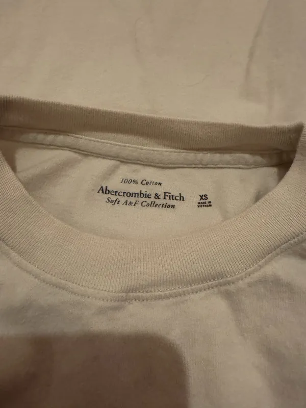 Abercrombie Graphic Tee - Image 3