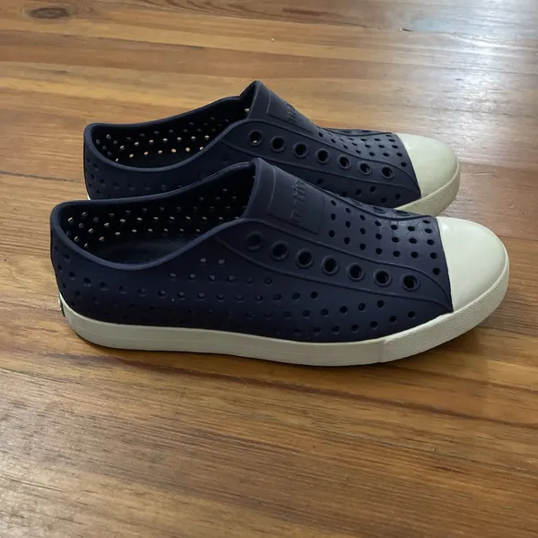Native Shoe Navy Blue Jefferson Waterproof Sneaker Shoes Unisex Size M4 W6 - Image 7