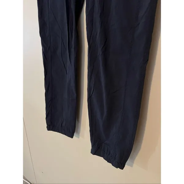 Athleta Black Womans Pants Size 8 - Image 2