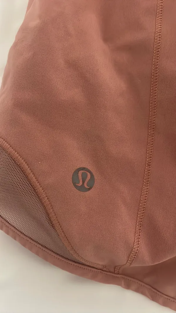 Lululemon Pink Savannah Hotty Hot Shorts 4” - Image 3