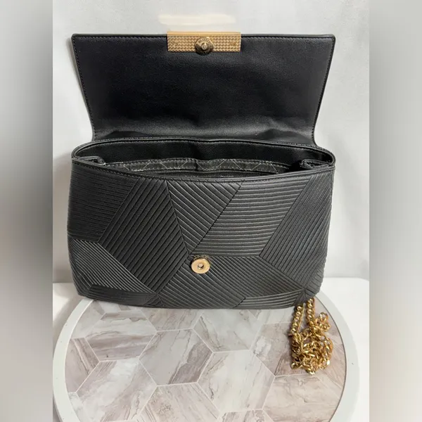 ALDO Black Textured Crossbody Bag Gold Chain Adjustable Shoulder Purse Handbag - Image 6