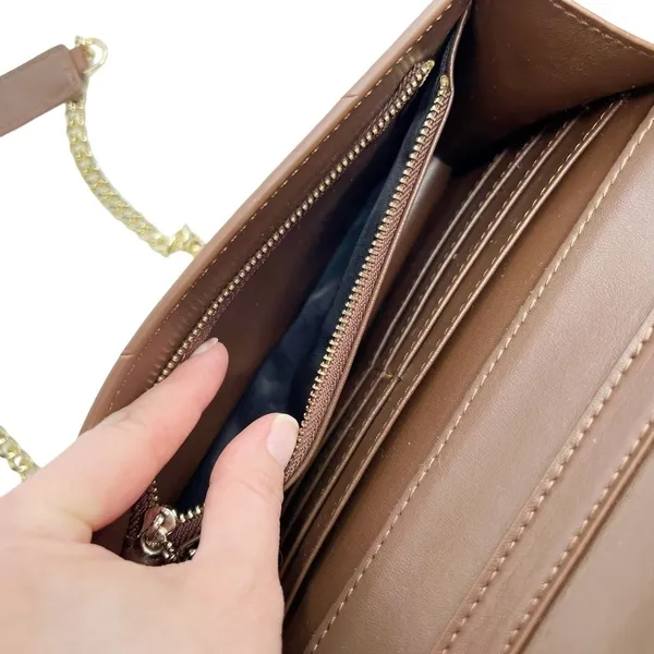 Faux Leather Brown Structured Gold Tone Horseshoe Chain Purse Bag - Image 9