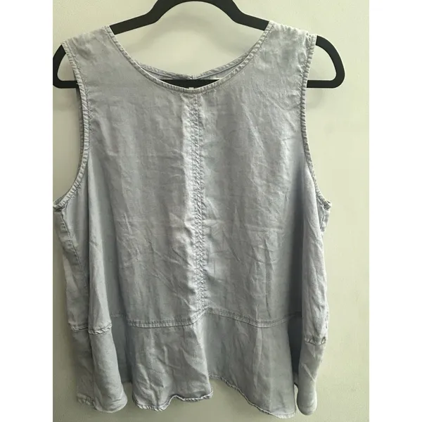 Cloth & Stone Tank Top Chambray Size M Blue Sleeveless Open Back Boho Preppy - Image 2