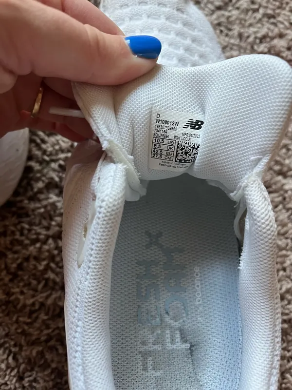 New Balance Sneakers - Image 3