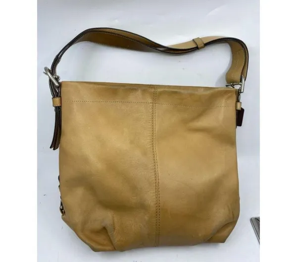 COACH Medium/ Large Leather Tan Shoulder Bag - Image 15