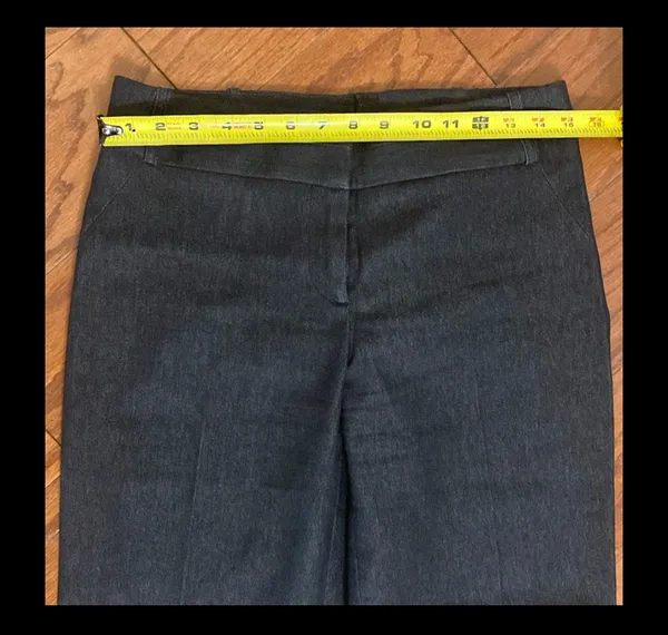 Black wide leg dress jeans. Size medium - Image 4