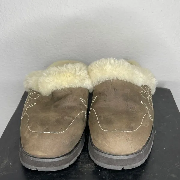 UGG‎ 5464 Blossom Mules - Image 5
