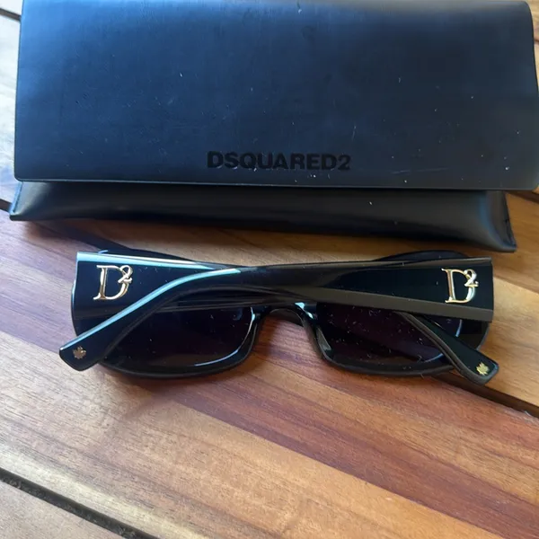 DSQUARED2 D2 0110/S Black Eyewear - Image 2