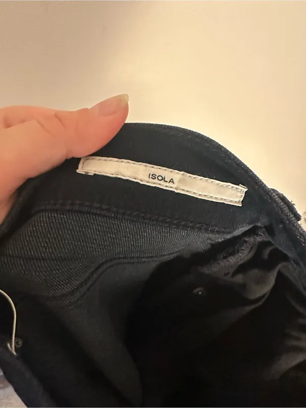 NWOT Citizens of Humanity Isola flare jeans blue 25 - Image 4