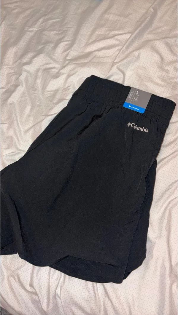 Columbia Shorts Women’s - Image 2