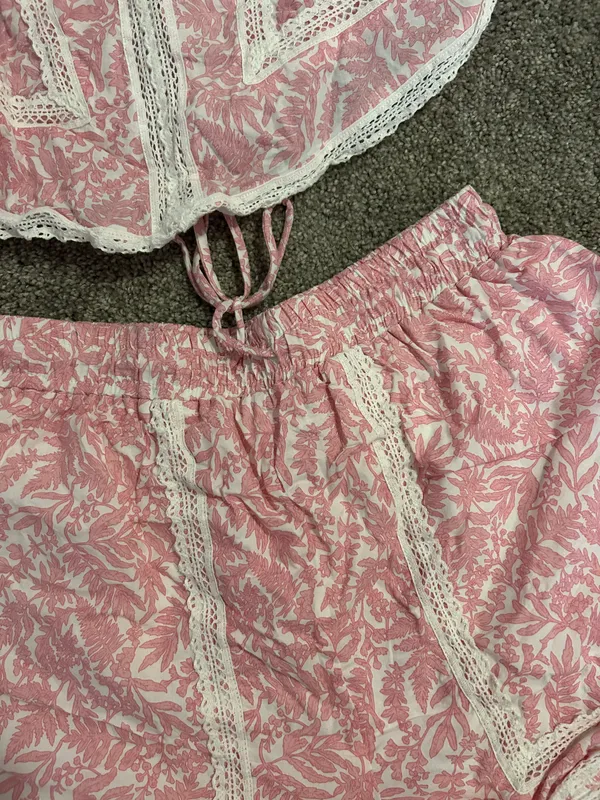 Set - Image 2