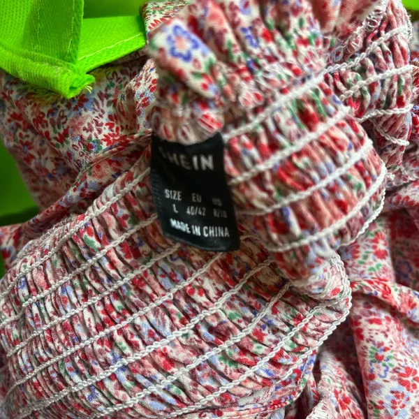 SHEIN Red Floral Mini Dress - Image 6
