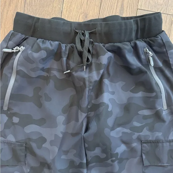 Womens Black Camouflage Cargo Pants - Image 2