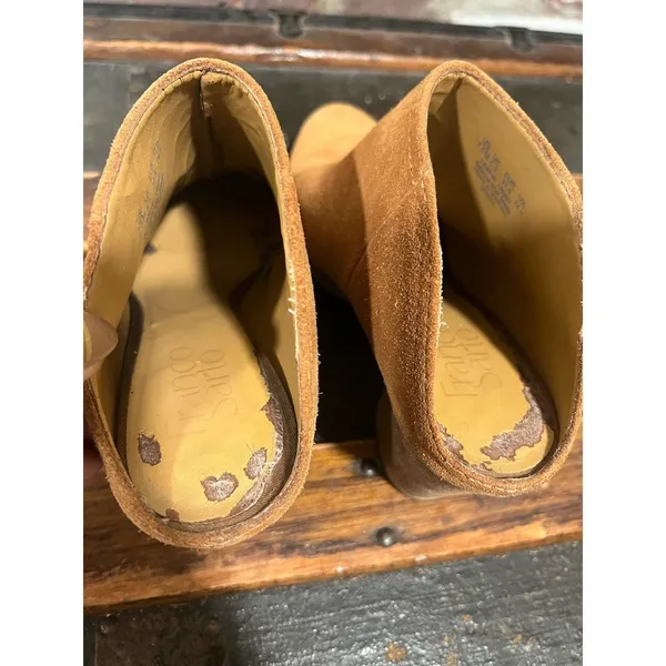 Franco Sarto Denzel Suede Stack Heeled Mules SIZE 7.5 - Image 7
