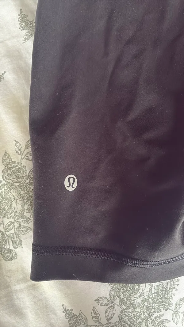 Lululemon Wunder Under Biker Shorts 8" - Image 4