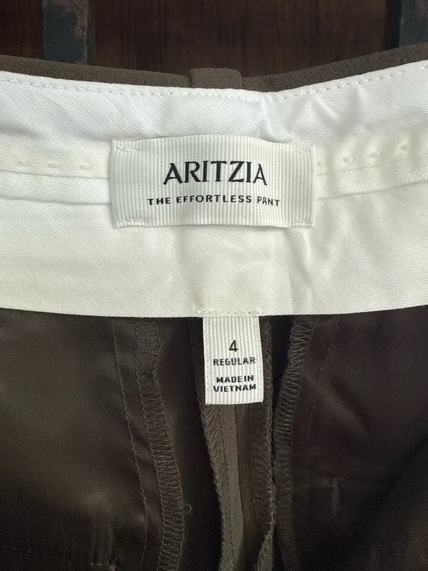 Aritzia Effortless Pant Olive Green Wide-Leg, Lengh Full, Rise High Size 4 - Image 6