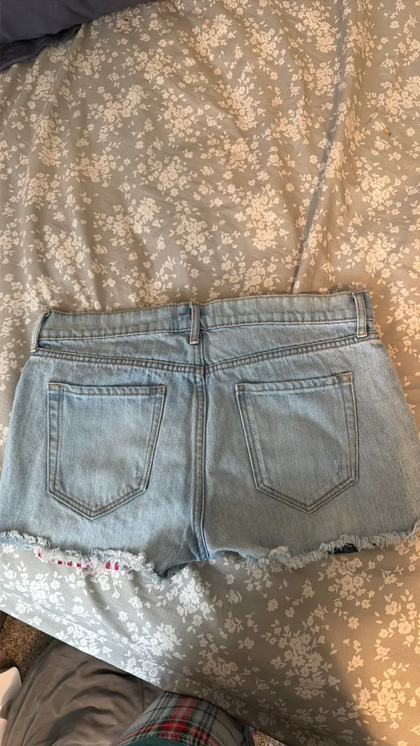 Old Navy Jean Shorts - Image 2