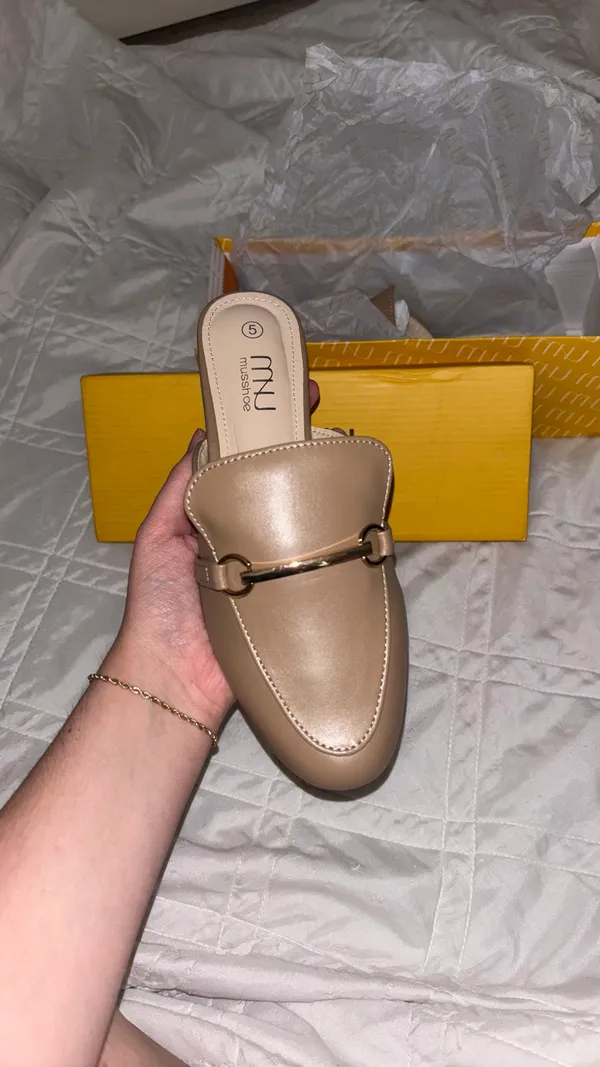Women’s Camel Mule Slides Tan Size 5 - Image 2