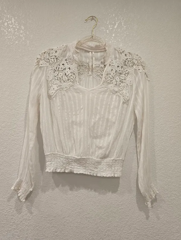 Anthropologie Moira peasant blouse intricate lace smocked cuffs V Neck 0 - Image 5