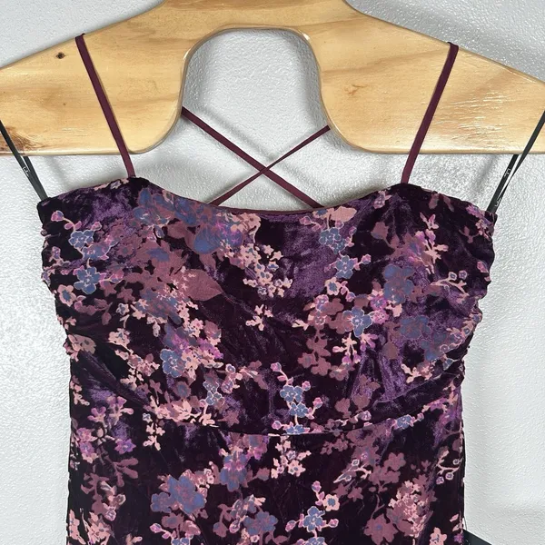 NEW Lulus Floral Burnout Velvet Midi Dress Womens XXL Purple Plum Tie Back Slit - Image 2