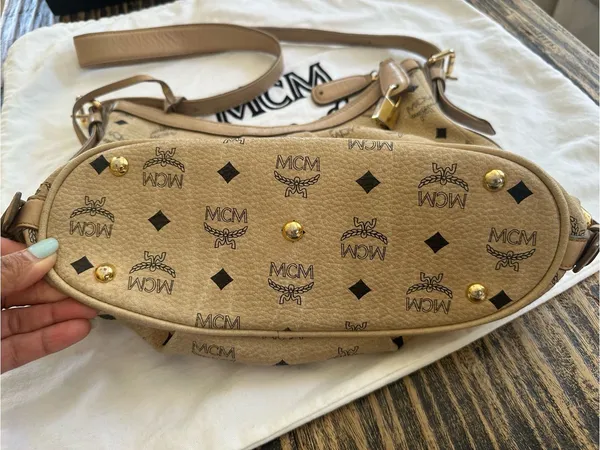 MCM Visetos Signature Beige HOBO Bag - Image 7