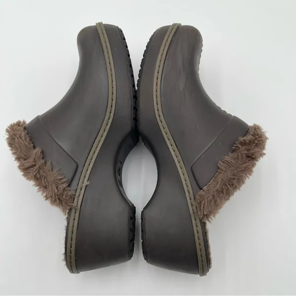 CROCS Cobbler Eva Clogs Heeled Mules Faux Fur Women’s Sz 7 Slip On Casual - Image 8