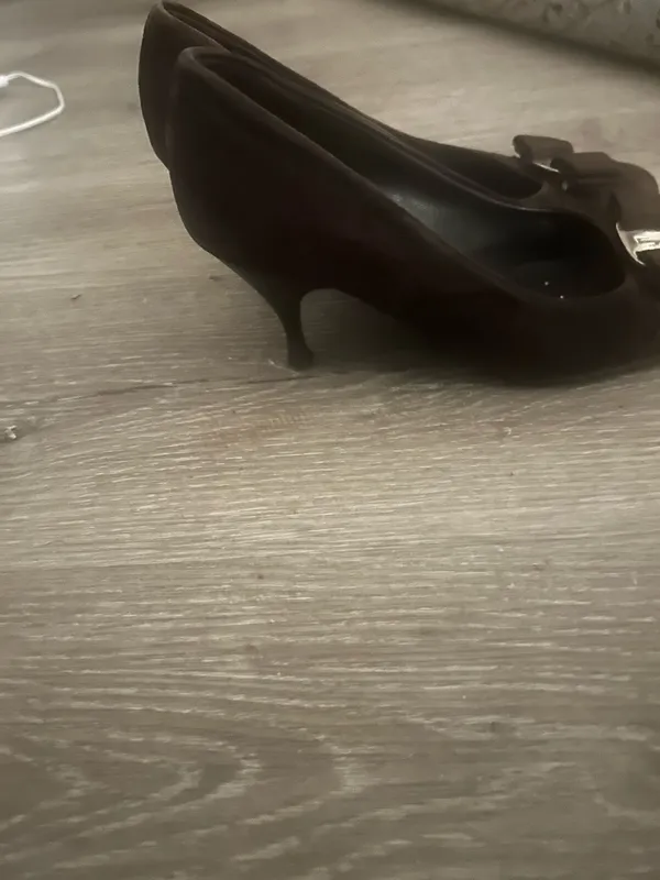 Ferragamo Authentic shoes - Image 4