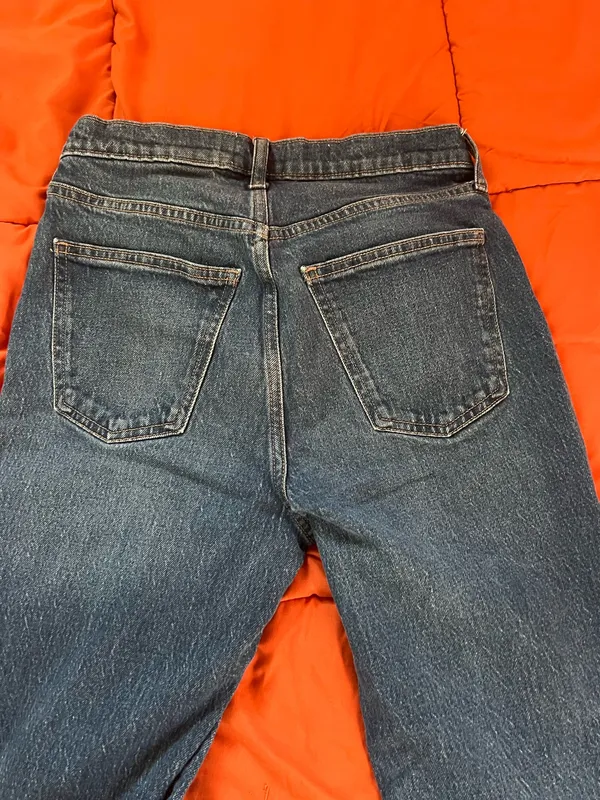 Universal Threads High-Rise Flare Jeans 6 - Image 5
