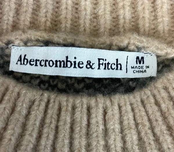 Abercrombie mock neck short sleeved sweater - Image 3