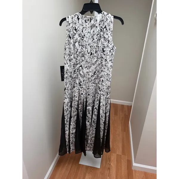 NEW Tuckernuck Gray Gardens Andi Pleated Dress Size 6 - Image 3