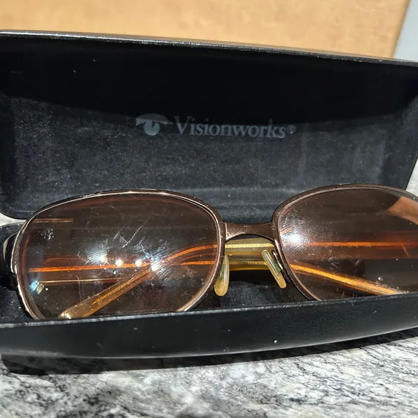 Nine West Brown Oval Sunglasses with Gradient Lenses - Image 8