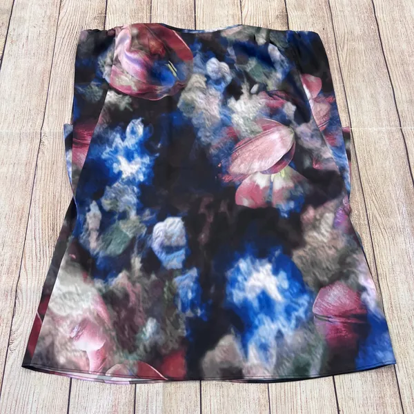 White House Black Market XS Floral‎ V-Neck Sleeveless Pleated Shoulder Shell Top - Image 8