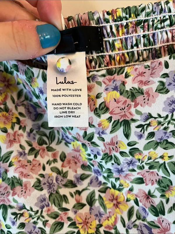Lulu's Even Sweeter Floral Cropped Blouse with Puff Sleeves - Size Medium - Image 4