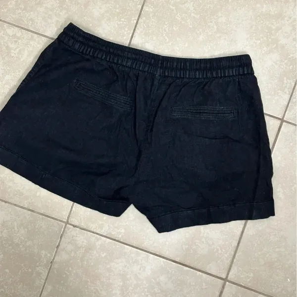 Old navy Women black Casual Elastic Waist‎ Shorts size M - Image 3