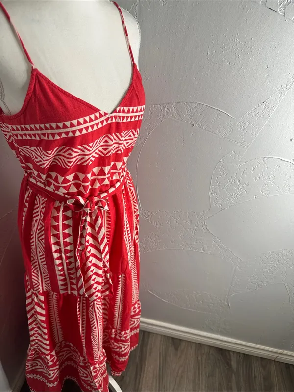 Vero Moda Soft Red & White Cotton Maxi Dress – Boho Geometric Print. - Image 4