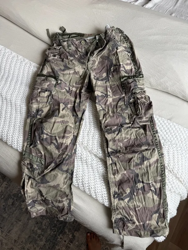 Abercrombie Camo Pants Cargo - Image 2