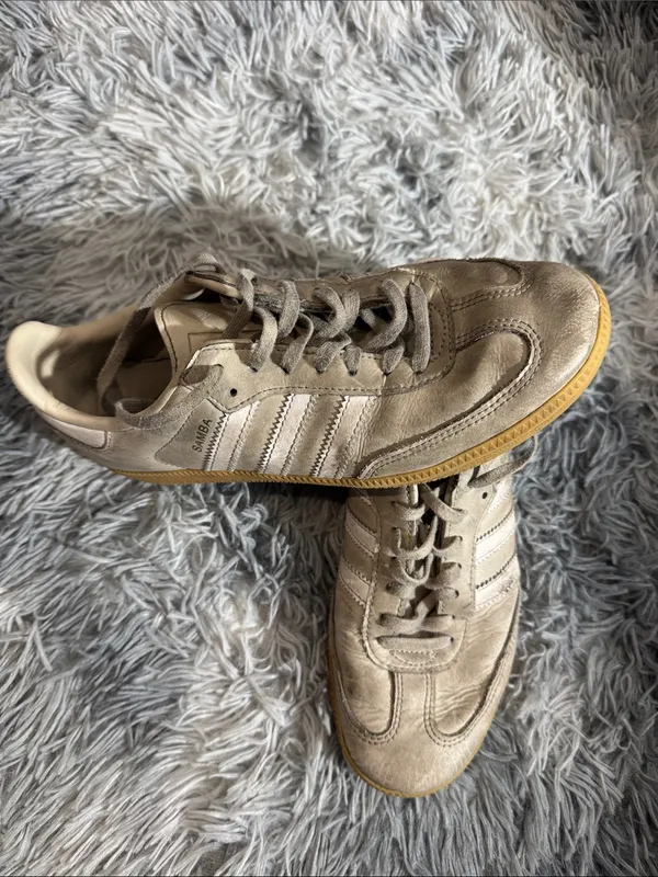 adidas Samba Suede Sneakers in Beige with Gum Sole - Image 2