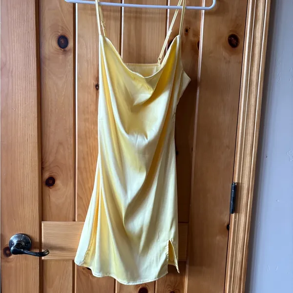 Yellow Slip Dress Size small NWOT - Image 7